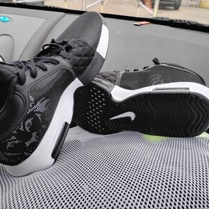 Men's Lebron's black 11.5